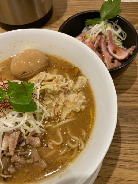 「柚子味噌そばと炙り鴨ご飯のセット¥1,450」@本町製麺所 中華そば工房の写真