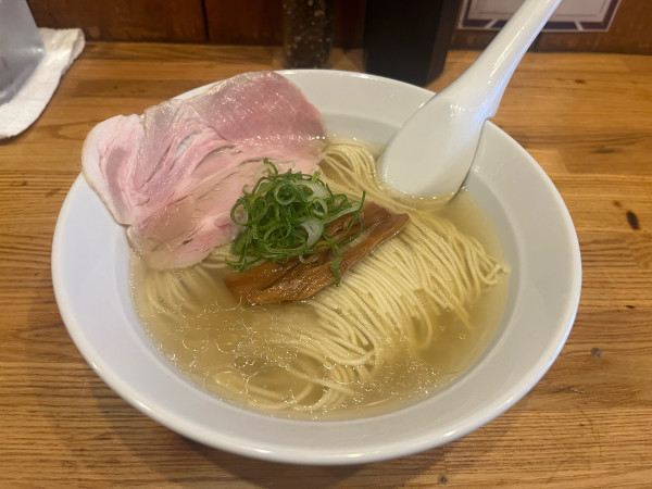 「鶏清湯貝塩そば」@鶏冠78の写真