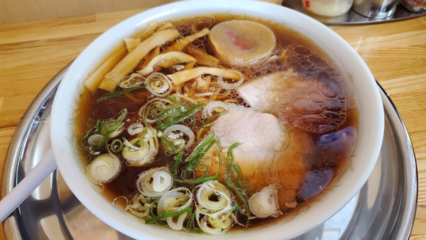 「しょう油ラーメン」@ラーメンのたからやの写真