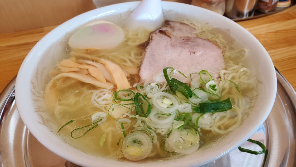 「塩ラーメン」@ラーメンのたからやの写真