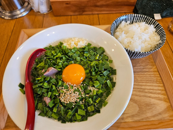 「ニラ玉」@ゴールデンユースの写真