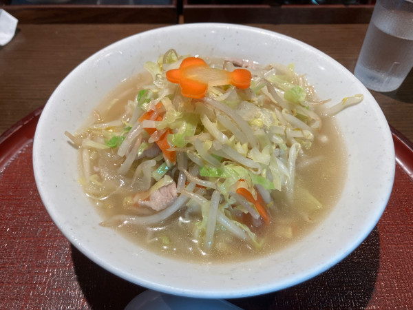 「タンメン 950円」@餃子とタンメン 天の写真