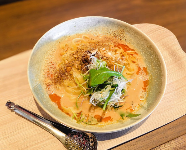 「汁なし担々麺」@担々麺&麻婆豆腐 FARO 小牧弥生町店の写真