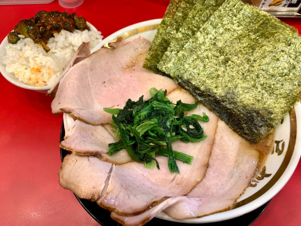 「燻製チャーシューメン(並)＋のり＋ライス食べ放題」@大輝家直系 麺屋 旭の写真