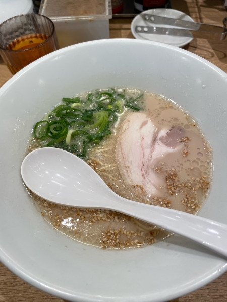 「白丸シンプル 790円」@一風堂 川越インター店の写真