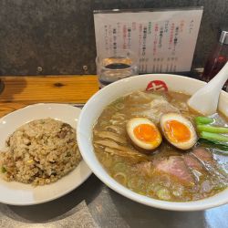 まるきそば（中）+ チャーハン（小）