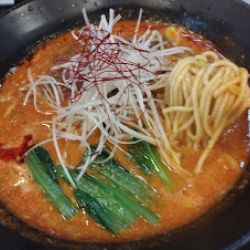 特製担々麺(辛さ普通)(930)