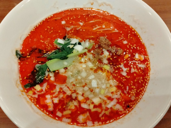 「薬膳担々麺」@中国火鍋専門店 小肥羊 船橋東武店の写真