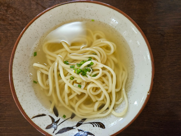 「宮古そば小」@丸吉食堂の写真