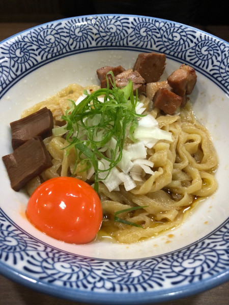 「鶏油まぜそば」@手打中華蕎麦 亀庵の写真