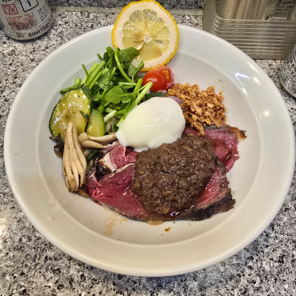 「蝦夷鹿まぜそば スープ付き」@麺屋 有希の写真