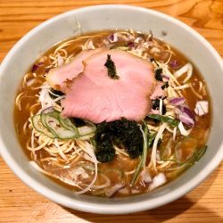 サンマ煮干し豚骨らーめん 並1100円