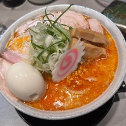 平日限定辣油胡麻ラーメン