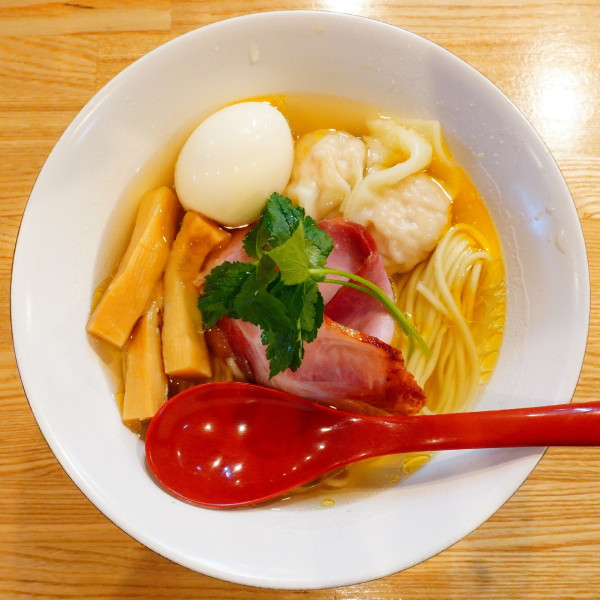 「（松）特上中華そば 白醤油」@自家製麺 くろ松の写真