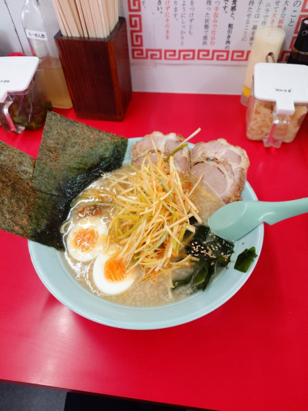 「特製ラーメン」@ラーメンショップ〇化 市原山木店の写真