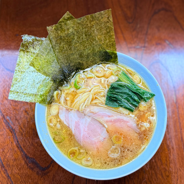 「鶏骨醤油ラーメン」@麺屋CHIKUWAの写真