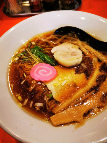 「醤油らーめん」@ラーメン&カレー アッキーの写真