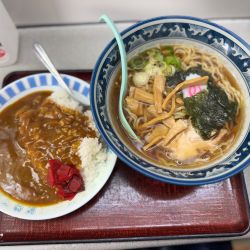 ラーメンセット(ラーメン＋カレーライス)800円