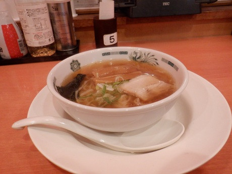 「半ラーメン」@日高屋 巣鴨北口駅前店の写真