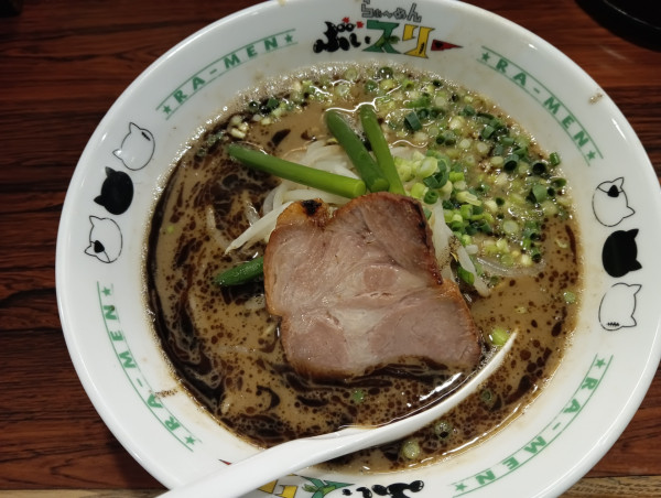 「らぁ〜めん（¥800）」@らぁ〜めん ぶぃスリーの写真