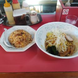 セット(油そば、味噌チャーハン)