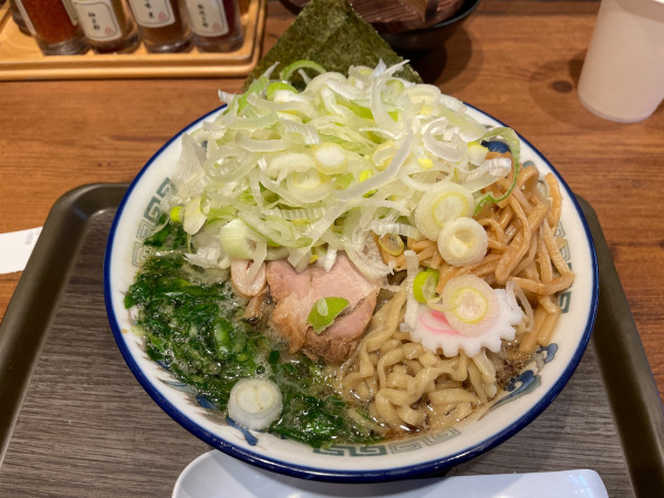 「ねぎニララーメン（大）」@舎鈴 桶川店の写真