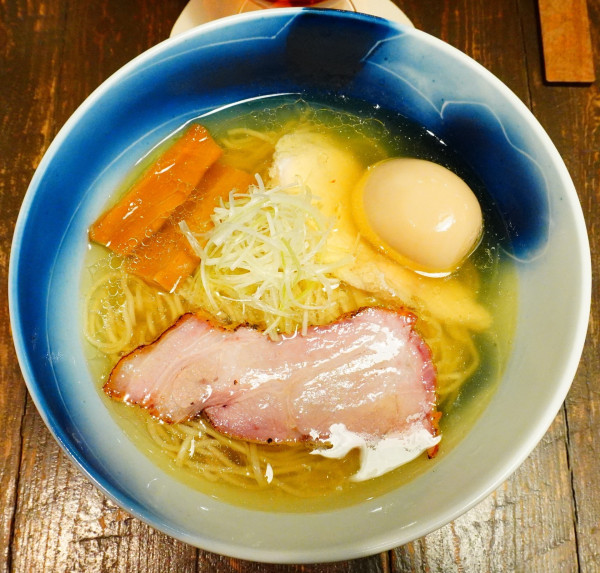 「味玉らぁめん（塩）＋クラフトビール②」@ramen case-Kの写真