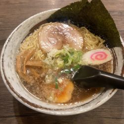 志木市】らーめんの小池さんのスタミナラーメンはニンニク入り背