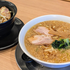 万太郎ラーメン 妻有ショッピングセンター店の画像