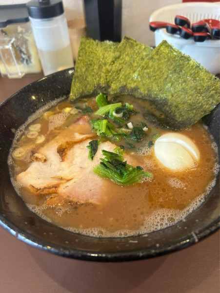 「ラーメン+くずれ玉子」@家系 三ツ澤家 本店の写真
