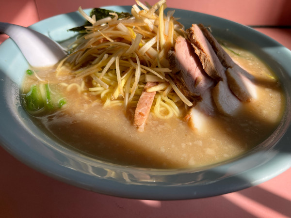 「ネギ3枚チャーシュー麺(大)」@ラーメンショップ 臼井店の写真