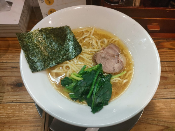 「らーめん＋キャベチャ　790円」@らーめん五葉 川越店の写真