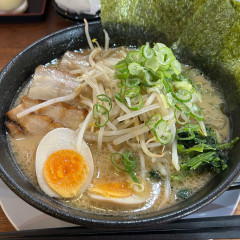 横濱家系とんこつらーめん 中村家の画像