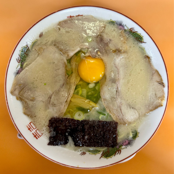 「生玉子ラーメン(730円)」@大久ラーメンの写真