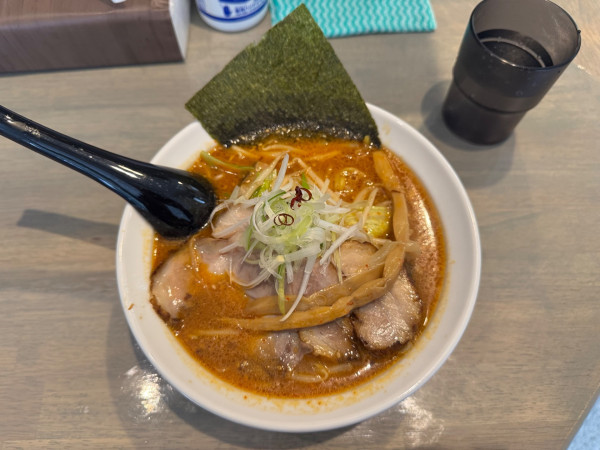 「辛みそらーめん 1050円(税抜960円)」@麺屋 ○坊の写真