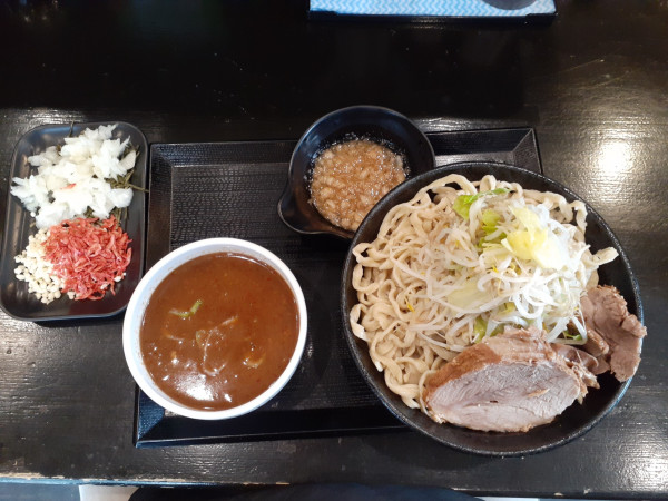 「旨辛つけ麺、麺マシ600」@つけ麺 どでんの写真