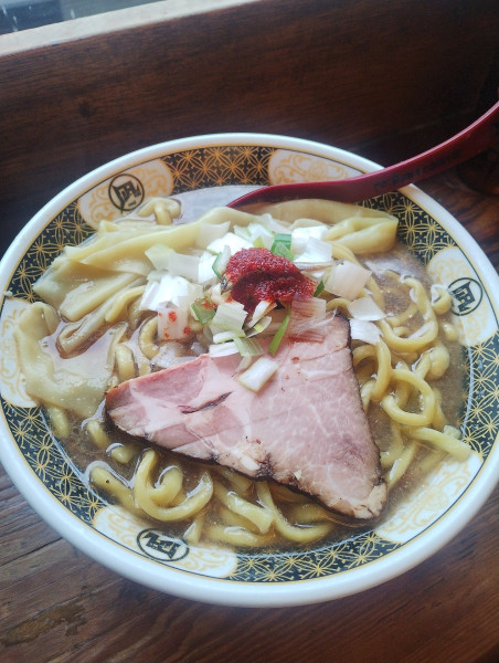 「すごい煮干ラーメン(大盛)」@すごい煮干ラーメン凪 新宿ゴールデン街店 本館の写真
