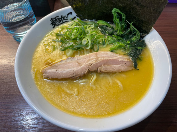 「塩ラーメン」@麺処ここらの写真