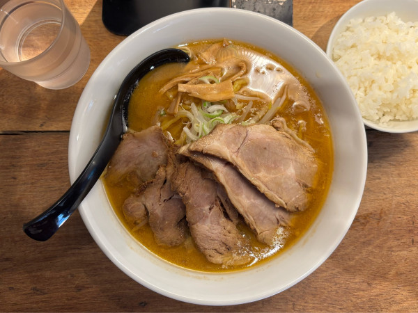 「味噌チャーシュー大盛（1250）」@札幌味噌麺 優の写真