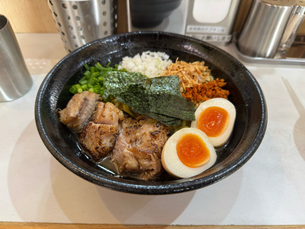 「【限定】濃厚煮干し塩まぜそば」@麺屋 扇 SENの写真