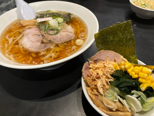 「得 ラーメン」@自家製麺 名無しの写真