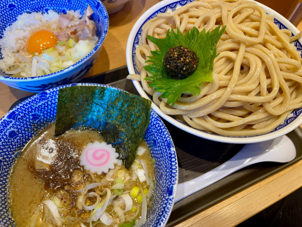 「生七味つけ麺 特盛」@次念序の写真