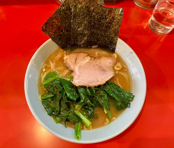 「並盛ラーメン　850円」@横浜家系ラーメン 黄金家の写真