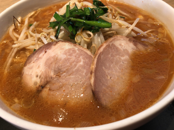 「味噌らぁ麺」@デニーズ コクーンシティ店の写真