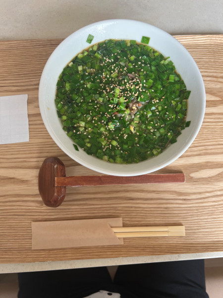 「香りニラそば」@高山庭の写真