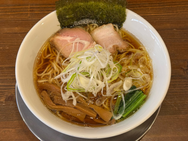 「煮干し中華そば　1000円」@めんや こたんの写真