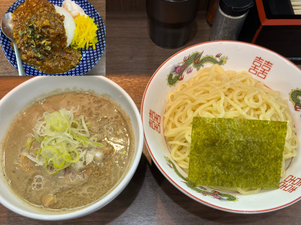 「【限定】3種の節つけソバソバ+和風キーマカレー」@Noodle&Spice curry 今日の1番の写真