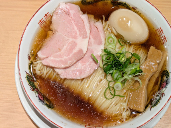 「味玉昔ながらの中華そば（大盛）」@鯛塩そば 灯花 コレド室町テラス店の写真