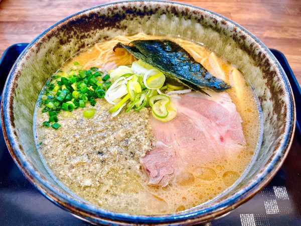 「味噌牡蠣そば（980円）」@昴の写真