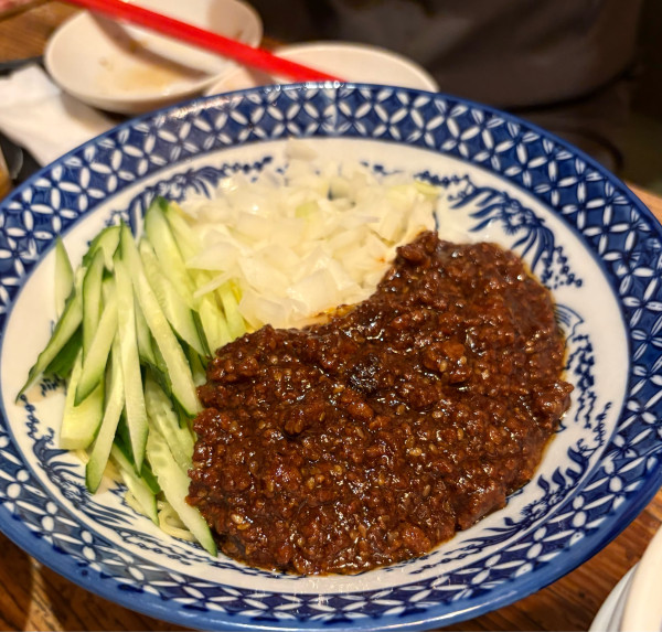 「ジャージャー麺」@餃子マニア 品川本店の写真